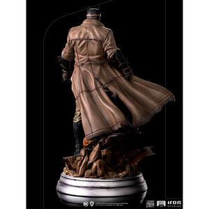 Iron Studios Zack Snyder's Justice League 1/4 Scale Legacy Replica Batman Nightmare 