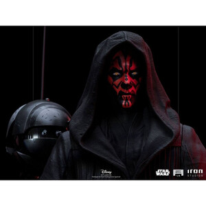 Iron Studios Star Wars 1/4 Legacy Replica Darth Maul 