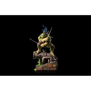 Iron Studios Teenage Mutant Ninja Turtles 1/10 Art Scale Leonardo 