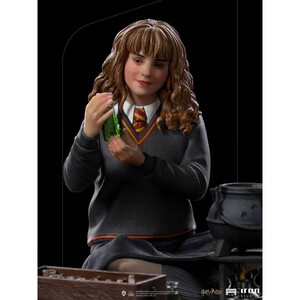 Iron Studios Harry Potter 1/10 Art Scale Hermione Granger Polyjuice Ver. 