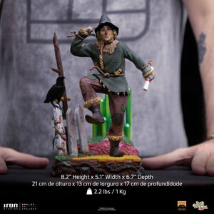 Iron Studios The Wizard of Oz 1/10 Deluxe Art Scale Scarecrow 