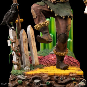 Iron Studios The Wizard of Oz 1/10 Deluxe Art Scale Scarecrow 