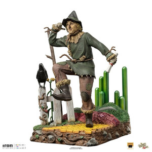 Iron Studios The Wizard of Oz 1/10 Deluxe Art Scale Scarecrow 