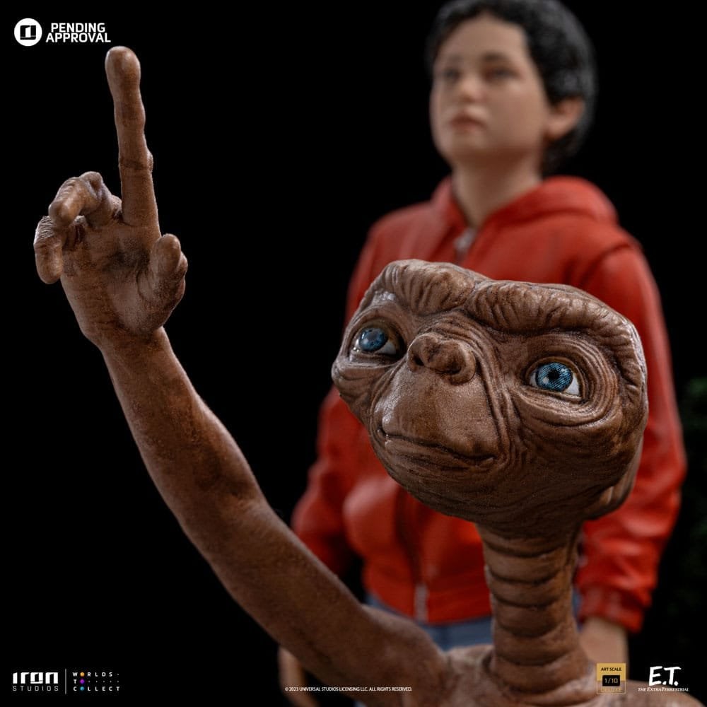 Iron Studios E.T. The Extra-Terrestrial 1/10 Deluxe Art Scale E.T