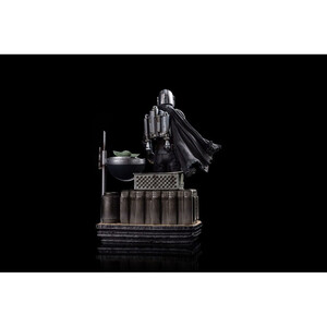 Iron Studios Star Wars The Mandalorian 1/10 Scale Din Djarin and Din Grogu 