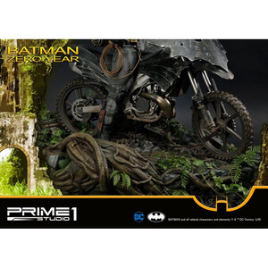 Prime 1 Studio DC Comics 1/3 Scale Ultimate Musuem Masterline Batman Zero Year 
