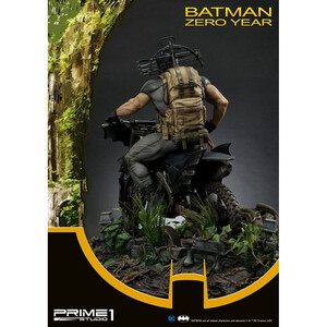 Prime 1 Studio DC Comics 1/3 Scale Ultimate Musuem Masterline Batman Zero Year 
