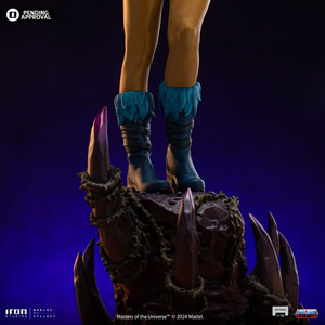 Iron Studios Masters of the Universe 1/10 Art Scale Evil-Lyn Color Variant 