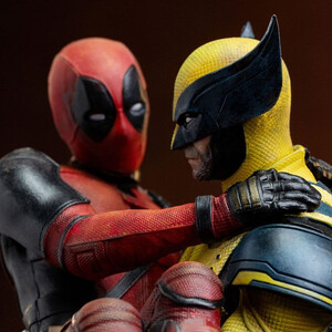 Iron Studios Deadpool 1/10 Scale Deluxe Art Scale 1/10 Deadpool & Wolverine 