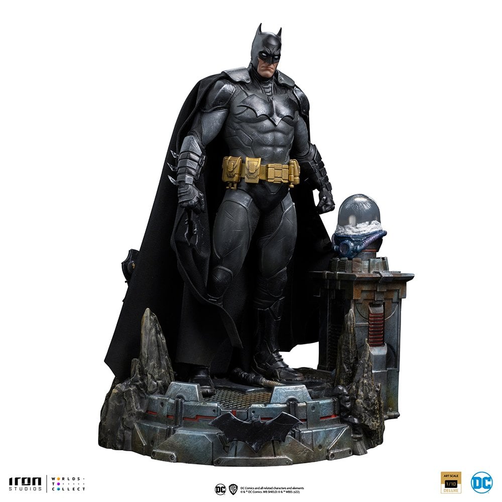 Iron Studios DC Comics 1/10 Art Scale Batman Unleashed Deluxe 