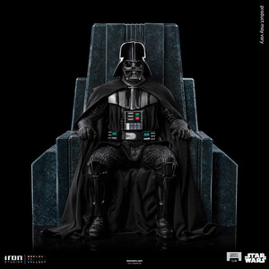 Iron Studios Star Wars 1/4 Legacy Replica Darth Vader on Throne 